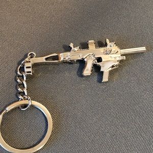 Keychain revolver pistol MCK New Silver